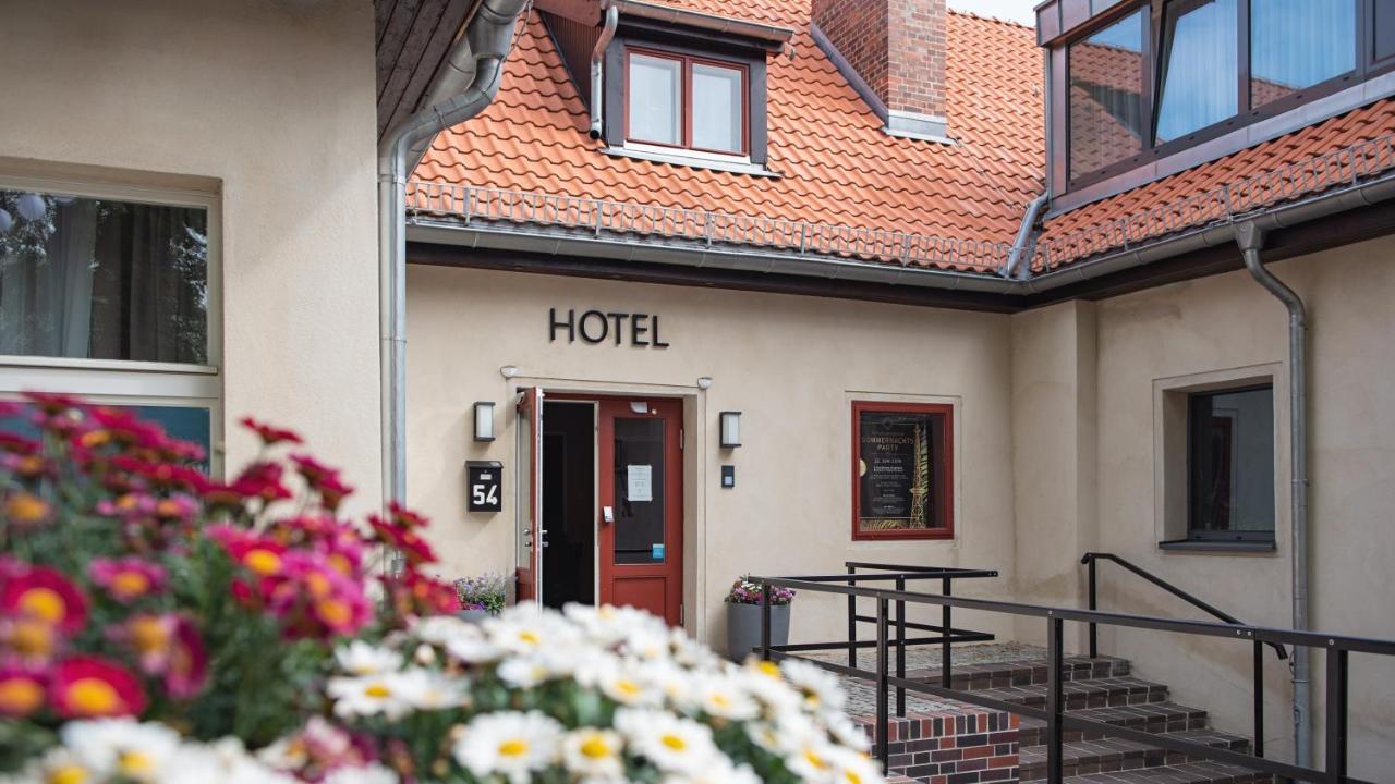 Landhotel Diana Teltow Exteriör bild